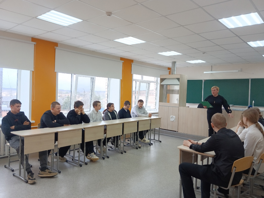 Вечер поэтического настроения «Между строк о любви»