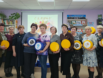 Праздничная программа «Прекрасные женщины всех времен»