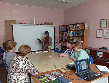 Литературно-музыкальный вечер «Я буду жить в своём народе»