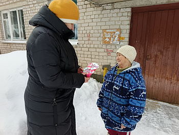 Адресная акция-поздравление «Весенний комплимент»