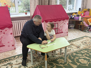 Конкурсно - игровая программа  «МЫ с папой — КОМАНДА»