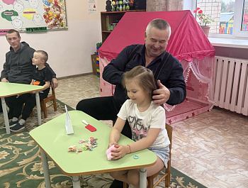 Конкурсно - игровая программа  «МЫ с папой — КОМАНДА»
