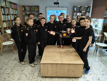 ВОЕННО-ПАТРИОТИЧЕСКАЯ ИГРА «ХРОНИКИ ВОЙНЫ: ИЗУЧАЙ, ОТВЕЧАЙ, ПОБЕЖДАЙ»