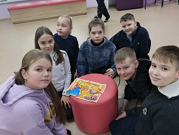 Фольклорные посиделки «Русская традиция: блины да потехи» 