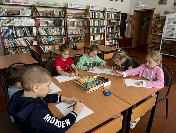 «О белых и пушистых!» - познавательный час к Международному Дню кошек