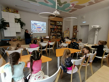 Виртуальная Экскурсия «Прогулка по Москве»