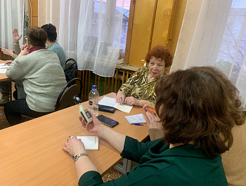 Заседание клуба любителей садоводов "Академия на грядках"