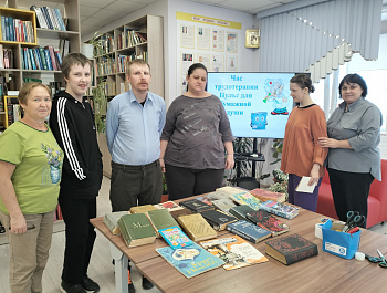 Час трудотерапии «Книжкина больница: Пульс для бумажной души»