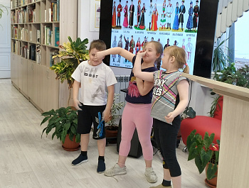 Игра-путешествие «Народы едины под солнцем России»