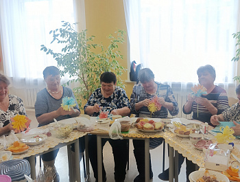 Праздничная программа «Про весну, любовь и красоту»