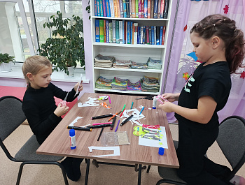 Урок творчества «Отец  семье опора»