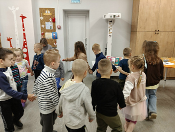 Литературная гостиная «Синие листья»