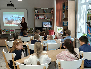Познавательная беседа "Лошадкина история"
