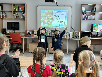 Игровая программа «Аты-баты, вот какие мы солдаты»