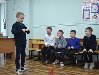 Игровая программа «Веселые противостояния»